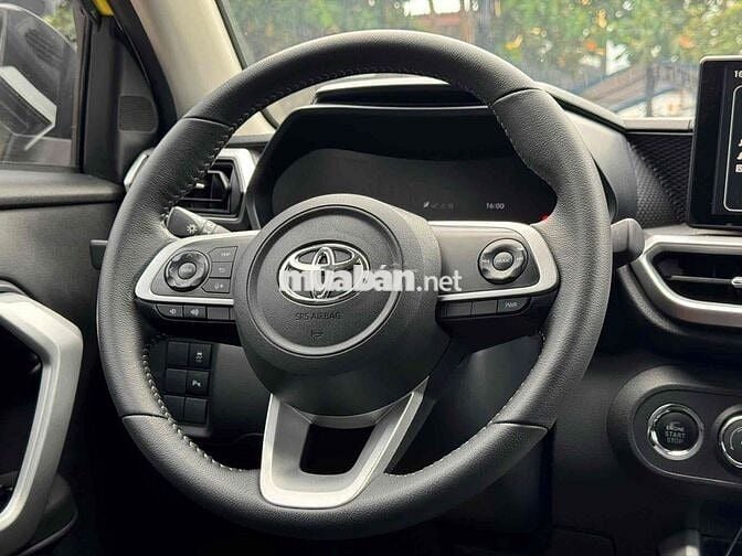Toyota Raize 1.0 Turbo 2023 Vàng Nóc Đen
