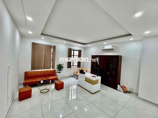 CHO THUÊ VĂN PHÒNG ĐẸP CITYLAND CÓ NỘI THẤT GIÁ 6TR