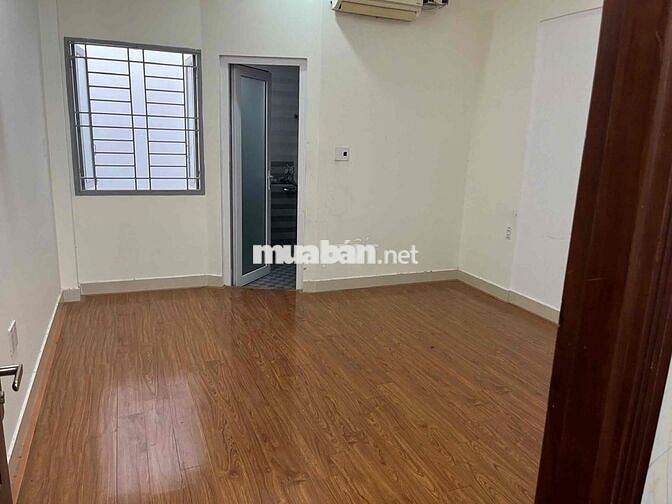 NHÀ NGAY CHỢ MINH PHÁT 5PN HẺM 8M XE HƠI TRÁNH NHAU
