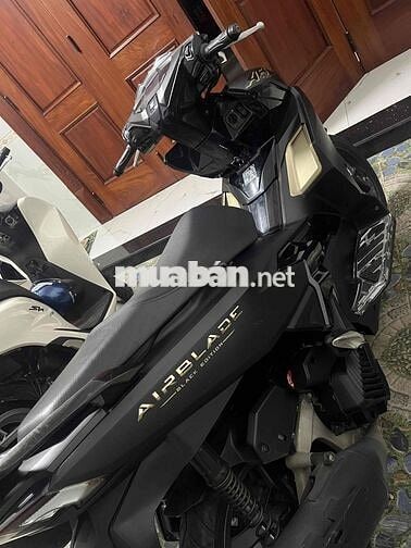 Honda Air Blade 125 Black Edition Đen