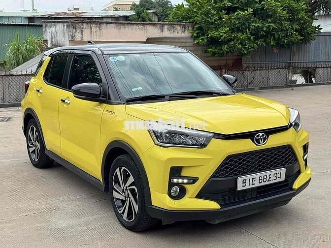Toyota Raize 1.0 Turbo 2023 Vàng Nóc Đen