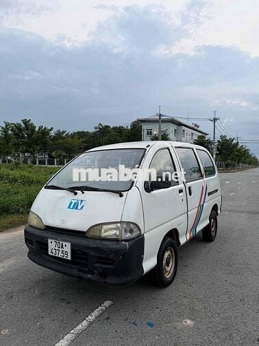 Daihatsu Van 7 chỗ Trắng