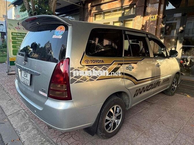 Toyota Innova 2007 Bạc 7 chỗ 133.944 km