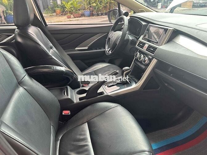 Xe GĐ Mitsubishi xpander lăn bánh 2022 Premium
