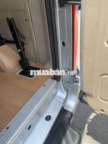 Ford Transit Luxury Bạc 16 chỗ