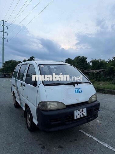 Daihatsu Van 7 chỗ Trắng