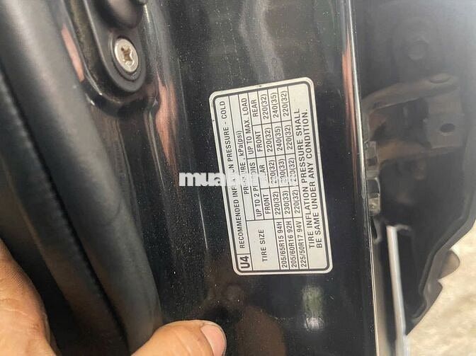 Kia Carens 2012 màu Đen