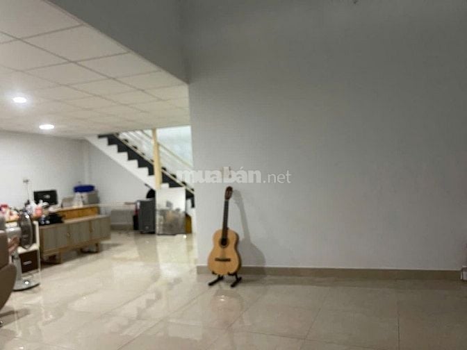 Cho thuê nhà nguyên căn 55/13P Nguyễn Phúc Chu, Phường Tân Sơn, 15tr