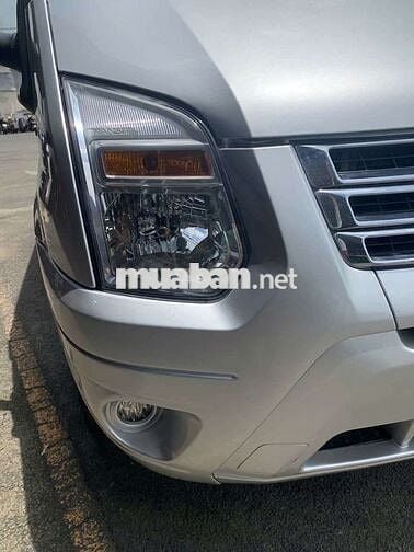 Ford Transit Luxury Bạc 16 chỗ
