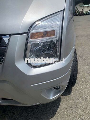 Ford Transit Luxury Bạc 16 chỗ