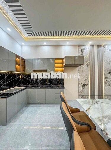 NHÀ TUYỆT ĐẸP HẺM 67 PHAN ĐĂNG LƯU NGAY SIÊU THỊ VINCOM HÙNG VƯƠNG