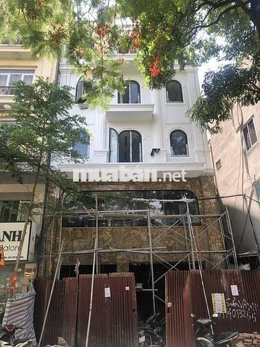Mặt bằng làm siêu thị, văn phòng kinh doanh mặt phố Nguyễn Khang