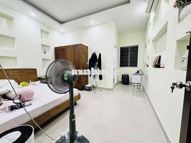 🏡 CHO THUÊ KHOÁN LẠI NHÀ NGUYÊN CĂN 4 PHÒNG NGỦ FULL NỘI THẤT – LÀM CH