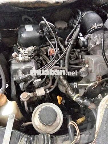 Toyota 2004 Xuống tải 6 chỗ