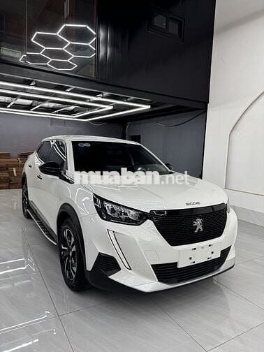 Peugeot 2008 1.2AT Active 2022 Trắng