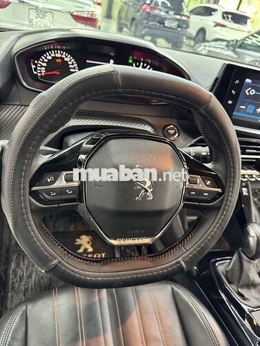 Peugeot 2008 1.2AT Active 2022 Trắng