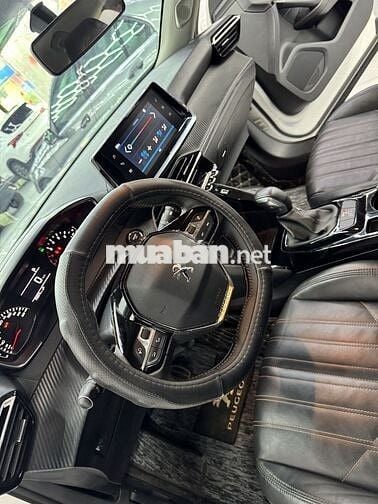 Peugeot 2008 1.2AT Active 2022 Trắng