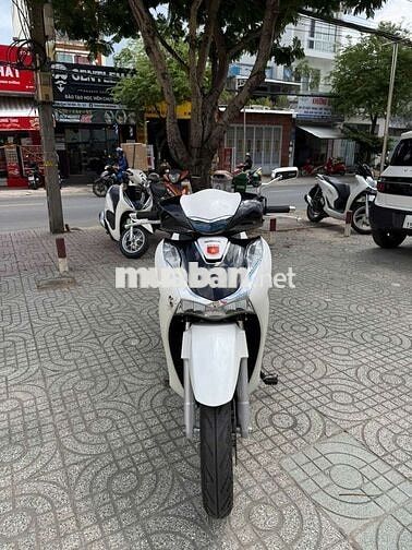 Honda SH 160i ABS 2025 Trắng 8300 km