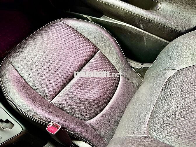 Kia Morning Sport 1.0AT 2012 Trắng Tự động