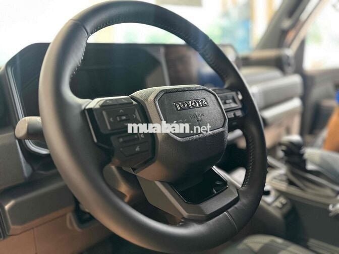 Toyota Land Cruiser FJ 2026 Xăng Trắng Thái Lan