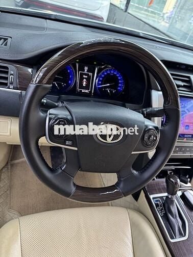 Toyota Camry 2.0E 2018 Trắng 80000 km