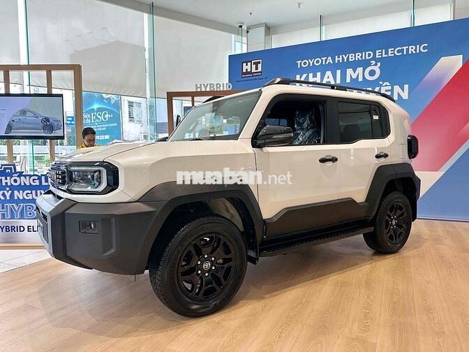 Toyota Land Cruiser FJ 2026 Xăng Trắng Thái Lan