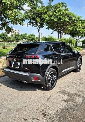 Peugeot 2008 bản full GT line 1.2 Turbo 2021