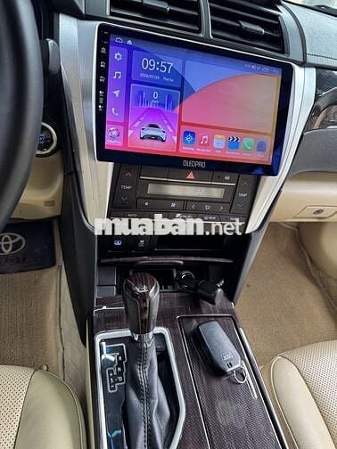 Toyota Camry 2.0E 2018 Trắng 80000 km