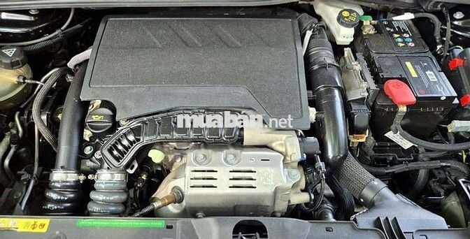 Peugeot 2008 bản full GT line 1.2 Turbo 2021