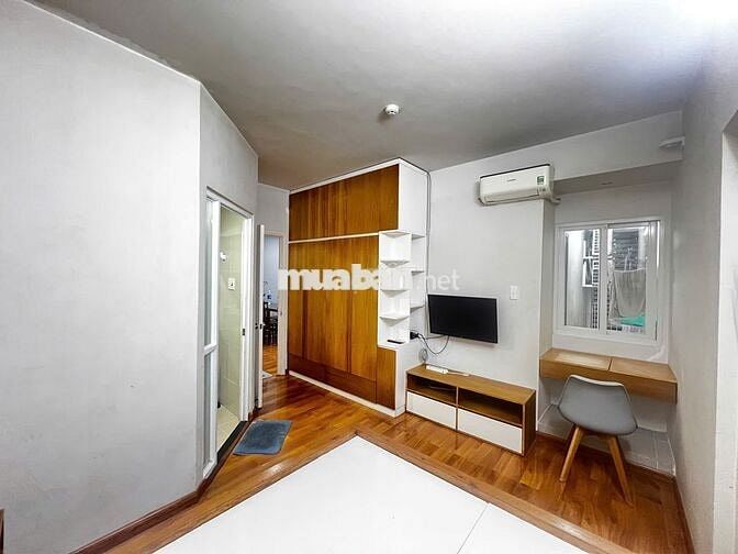 Bán căn 2pn block A có BAN CÔNG, sổ hồng giá 2,75 tỷ. đầy đủ nội thất.