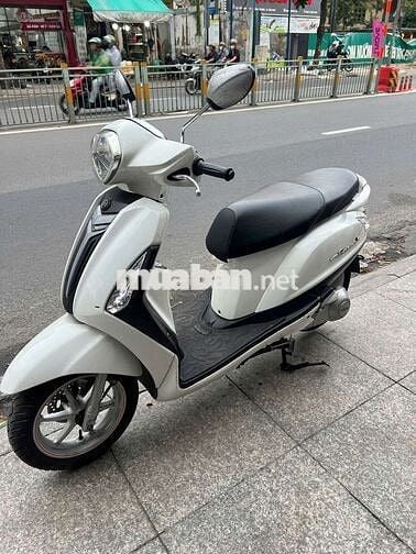 Yamaha Grande 2018 Trắng