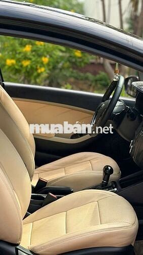 Kia Cerato 2016 2.0 Đen