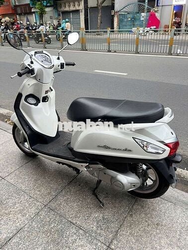 Yamaha Grande 2018 Trắng