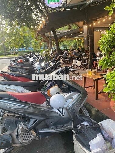 TUYỂN NHÂN VIÊN QUÁN CÀ PHÊ