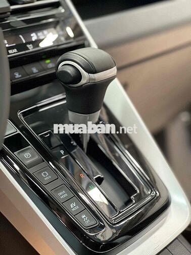 INNOVA HYBRID 2024