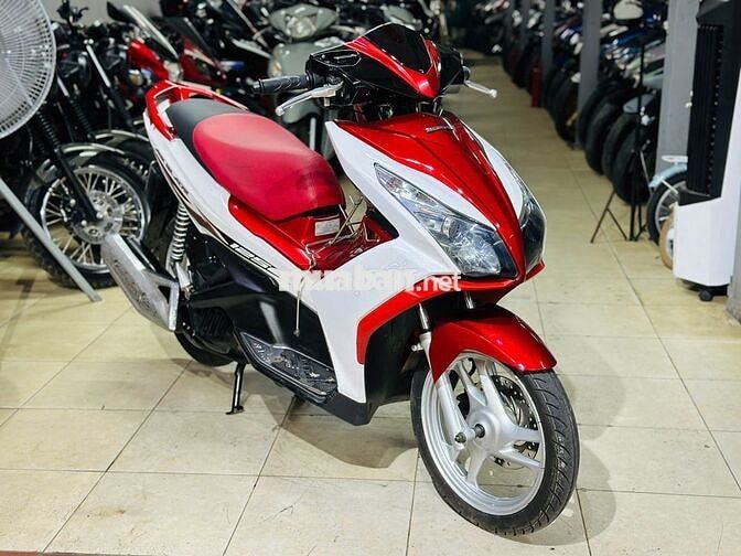 XE MÁY THỊNH PHÁT-AIR BLADE 125 ĐEN TRẮNG BIỂN HN