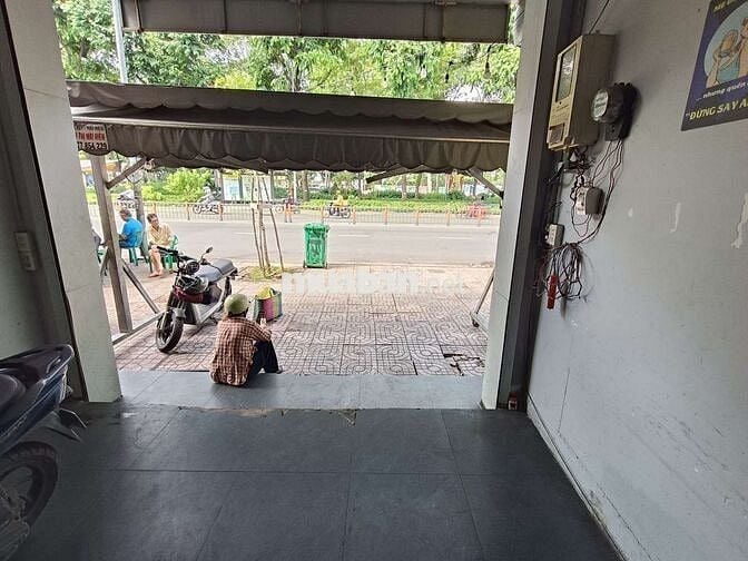 sang mặt bằng quán nhậu hoặc cho thuê nguyên căn