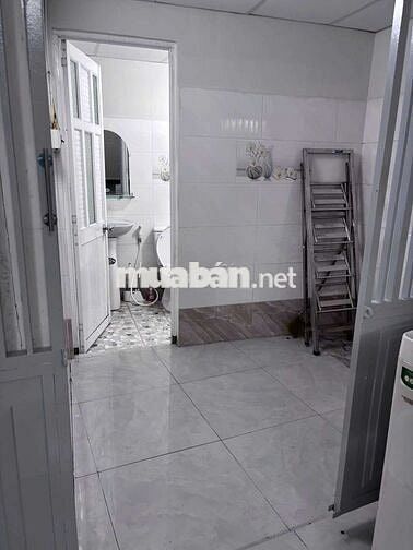 cho thuê nhà mới sạch sẽ kinh doanh 