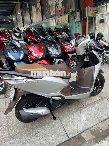 Honda Lead FI 2019 Bạc