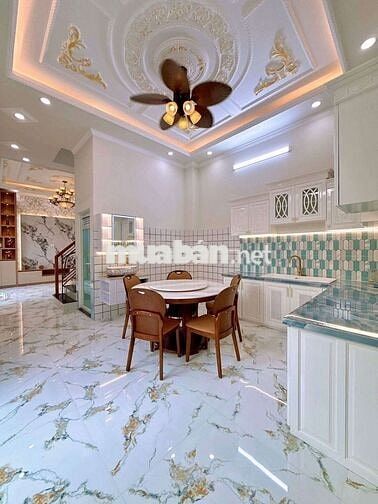 NHÀ 2 LẦU XÂY MỚI - VỊ TRÍ RẤT ĐẸP