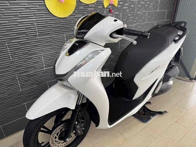 Honda SH150 2022 Trắng Đen 15.000km