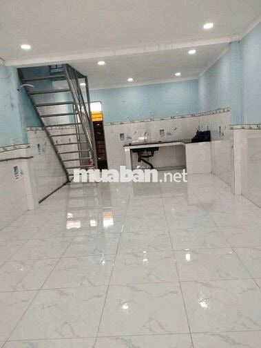 Cho thuê nhà mới rộng hẻm xe tải đậu cửa