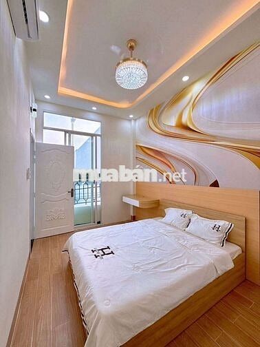 NHÀ 2 LẦU XÂY MỚI - VỊ TRÍ RẤT ĐẸP