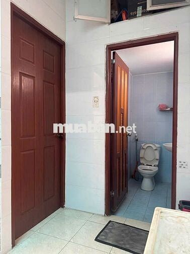 CHO THUÊ NHÀ HẺM LÝ THƯỜNG KIỆT Gần Cư Xá Lữ Gia Q.11 - 4PN - 3 Tầng