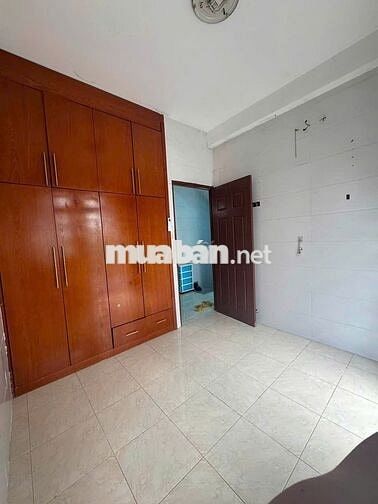 CHO THUÊ NHÀ HẺM LÝ THƯỜNG KIỆT Gần Cư Xá Lữ Gia Q.11 - 4PN - 3 Tầng