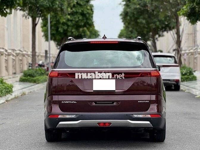 KIA Carnival Signature 2023 Đỏ mận Tự động