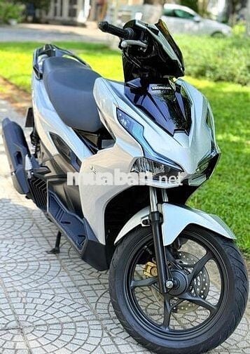 Honda Air Blade 160 ABS 2023 Bạc