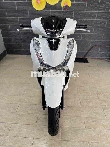 Honda SH150 2022 Trắng Đen 15.000km