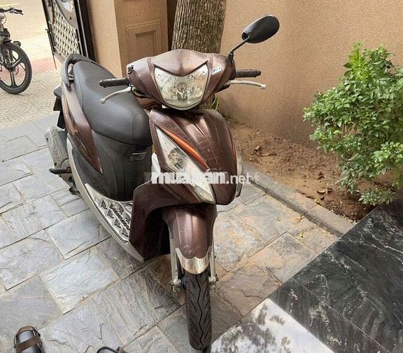 Honda Vision Nâu Êm ái Tiết kiệm xăng