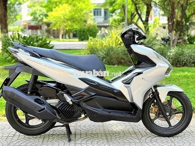 Honda Air Blade 160 ABS 2023 Bạc